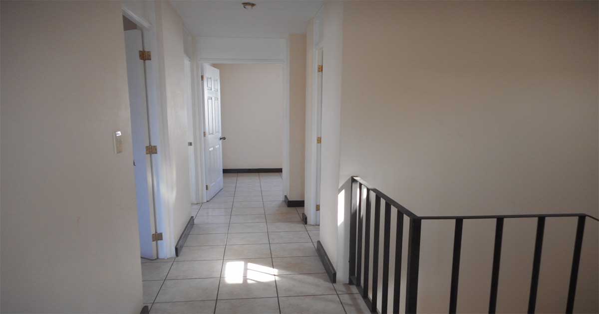 Venta de Casa o Casas, Terrenos, Propiedades, Apartamentos, Inmuebles en Guatemala, zona 11, zona 7, zona 2, zona 18, zona 16, Mixco, Carretera Al Salvador, Fraijanes, Santa Catarina Pinula, Antigua Guatemala, Villa Nueva, Villa Canales, San Miguel Petapa - Venta o Alquiler de Casas En Guatemala